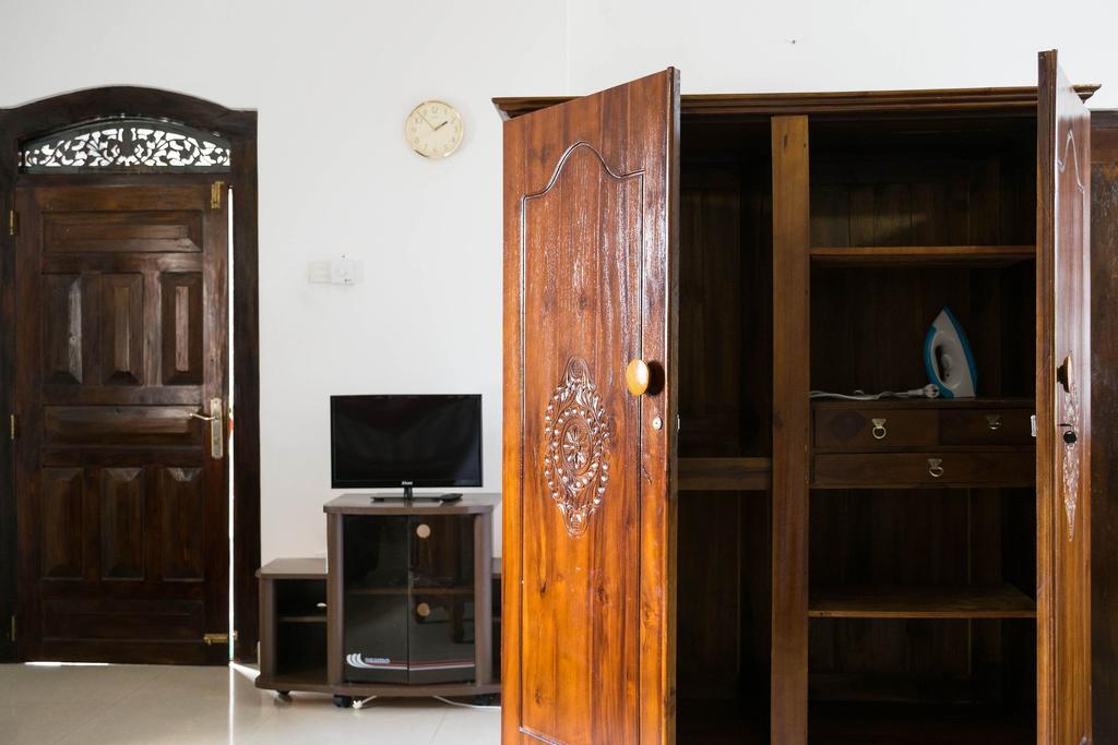شقة Dew Grand Regency Bataduwa المظهر الخارجي الصورة
